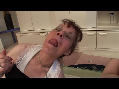 ❤️ Deux grands-mères et un grand-père font une partie à trois ️ Vidéo anal at fr.sexvideosex.top ❌❤