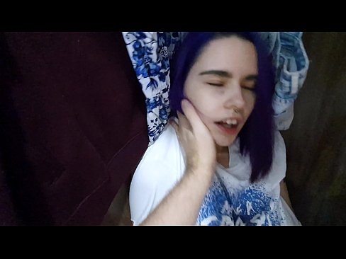 ❤️ J'ai trouvé ma soeur dans le placard et je l'ai aidée à jouir. ️ Vidéo anal at fr.sexvideosex.top ❌❤